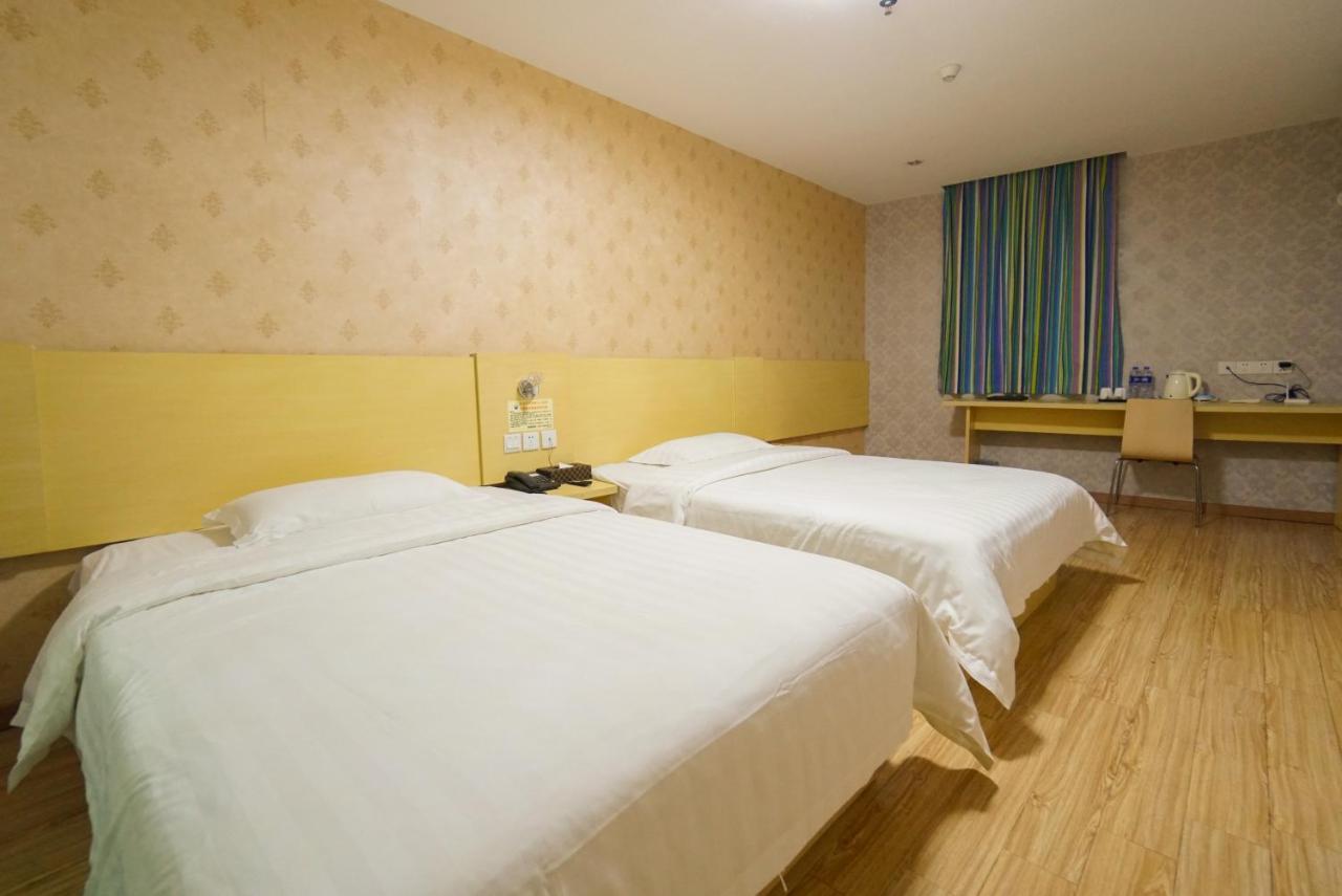 Jia Mei Xin Holiday Hotel Baiyun Airport Branch Guangzhou Exterior photo